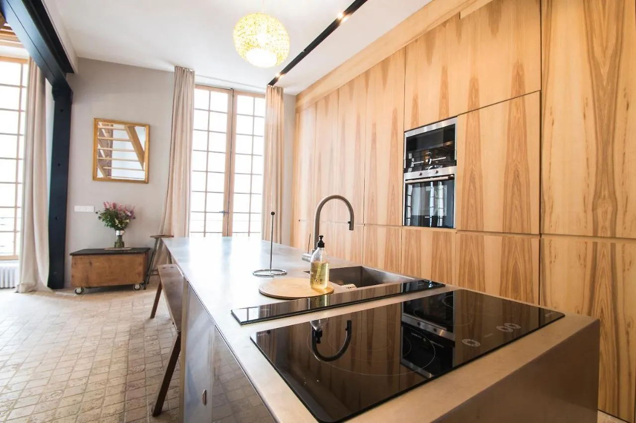 Luxury Duplex - Marais